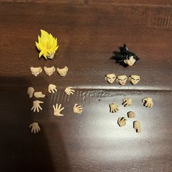 Dragon Ball Z SH Figuarts Goku Action Figure (Base & Super Saiyan Forms)