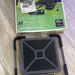 DYMO Shipping Scale 