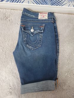 True Religion Tour Womens Size 32 Knee Length Jean Shorts