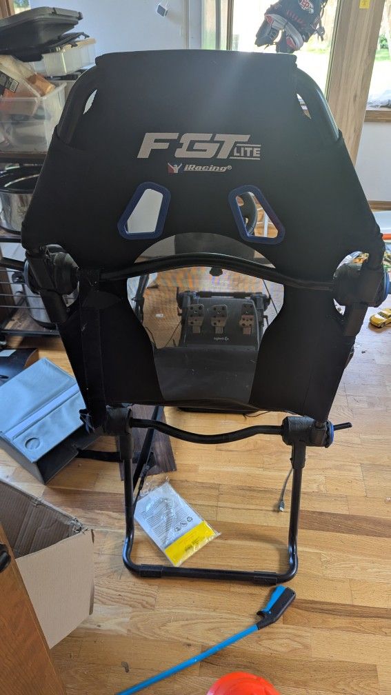 Next Level Racing F-GT Lite iRacing Cockpit + Logitech G29 Wheel, Pedals & Shifter