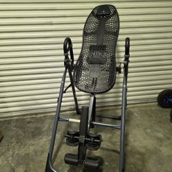 Teeter Hang Ups Inversion Machine 