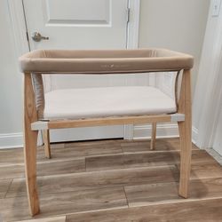 Baby Delight Bassinet (Wooden)