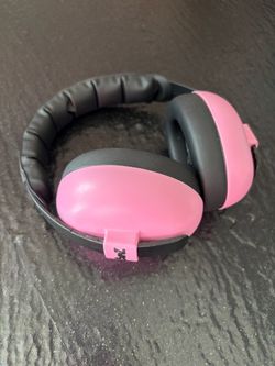 Baby Ear Protection Noise Cancelling Headphones for Babies / toddler earmuffs for fireworks, airplane, concerts, sporting events, weddings