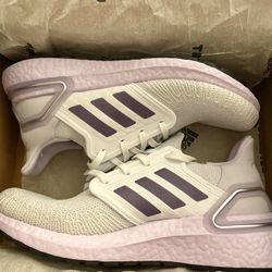 Womens Adidas Ultraboost 
