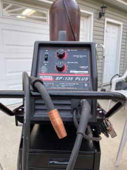 Lincoln electric SP 135 plus MIG welder