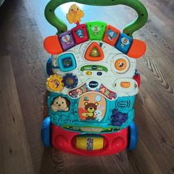 VTech Stroll And Discover Activity Walker 