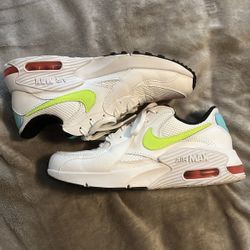 Women’s Nike Air Max Excee Sneakers