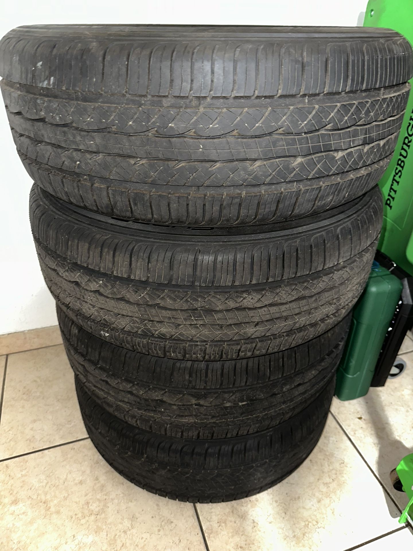Caucho Suredrive 2024