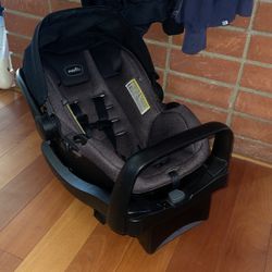 Evenflo Infant Car seat 