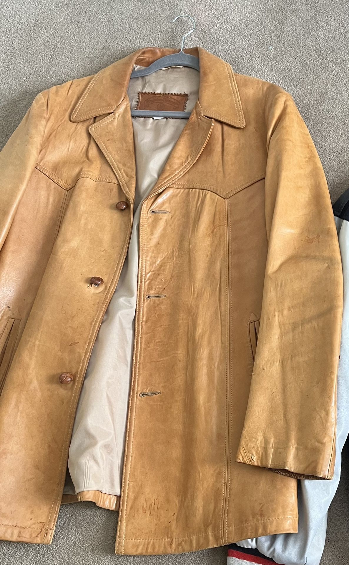 Men’s Leather Jacket