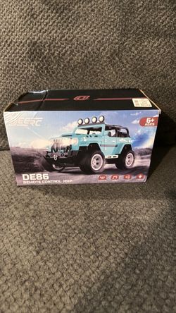 DEERC DE86 Remote Control Jeep