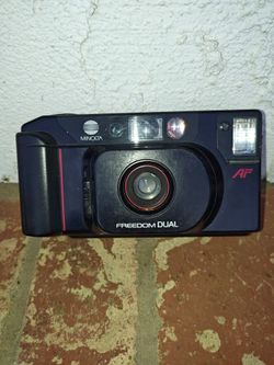 Minolta Freedom Dual AF 35mm Film Camera