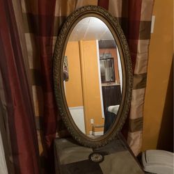 35.5 X 20 Cm Oval Mirror. Gold Frame With Light Pattina Accent. 