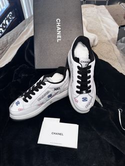Channel Women Sneaker