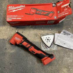 Milwaukee M18 Multi Tool🛑No Battery/No Bateria