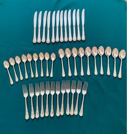 Vintage beautiful William Roger’s and son “Enchanted Rose “ silver plated flatware set