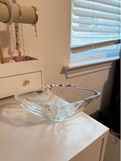 Floral Glass Bowl/Decor