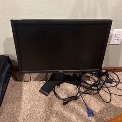Fell fully adjustable monitor with cords