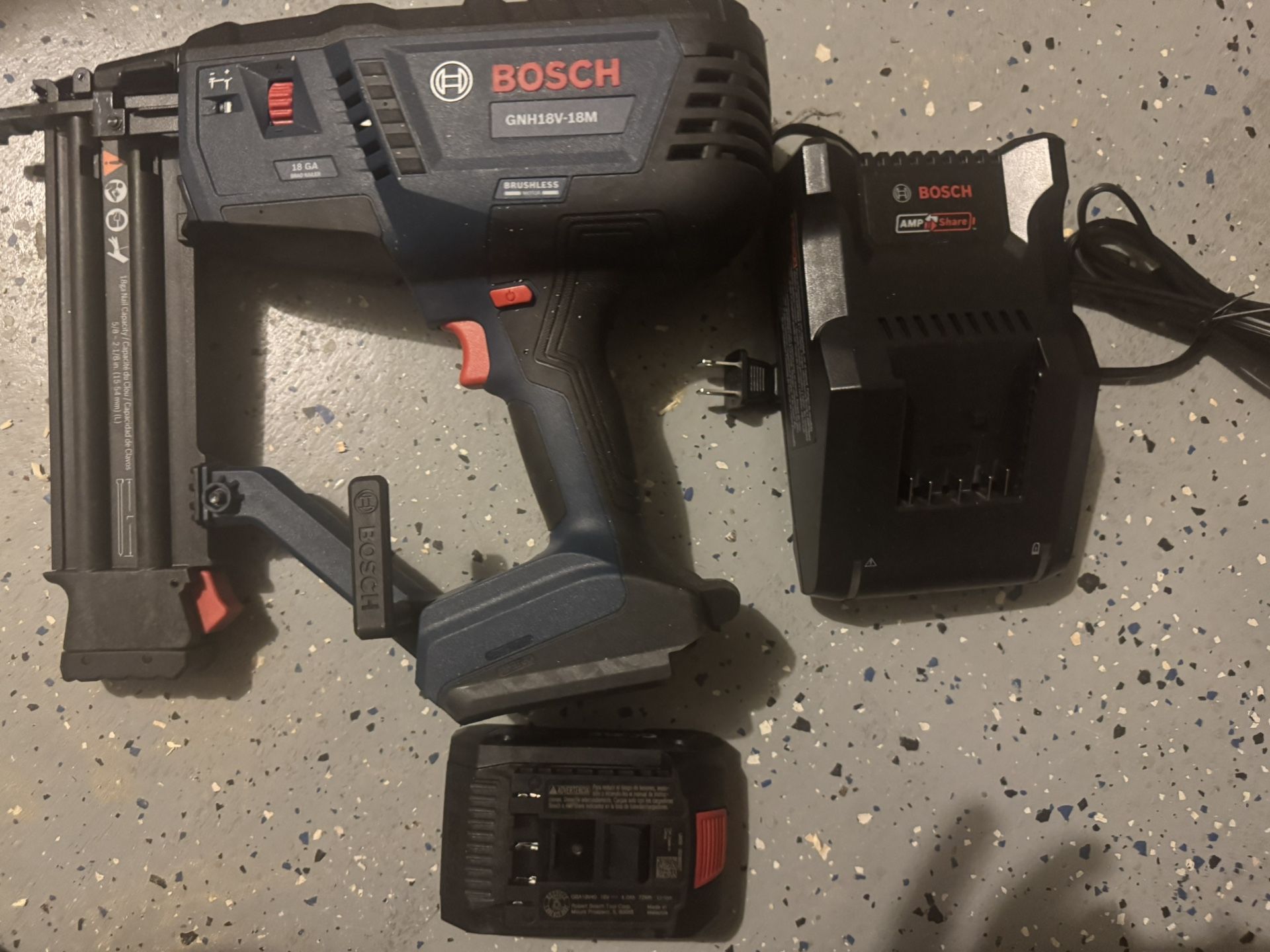 Bosch Brushless Brad Nailer Combo