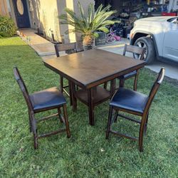 High Top Table And Chairs