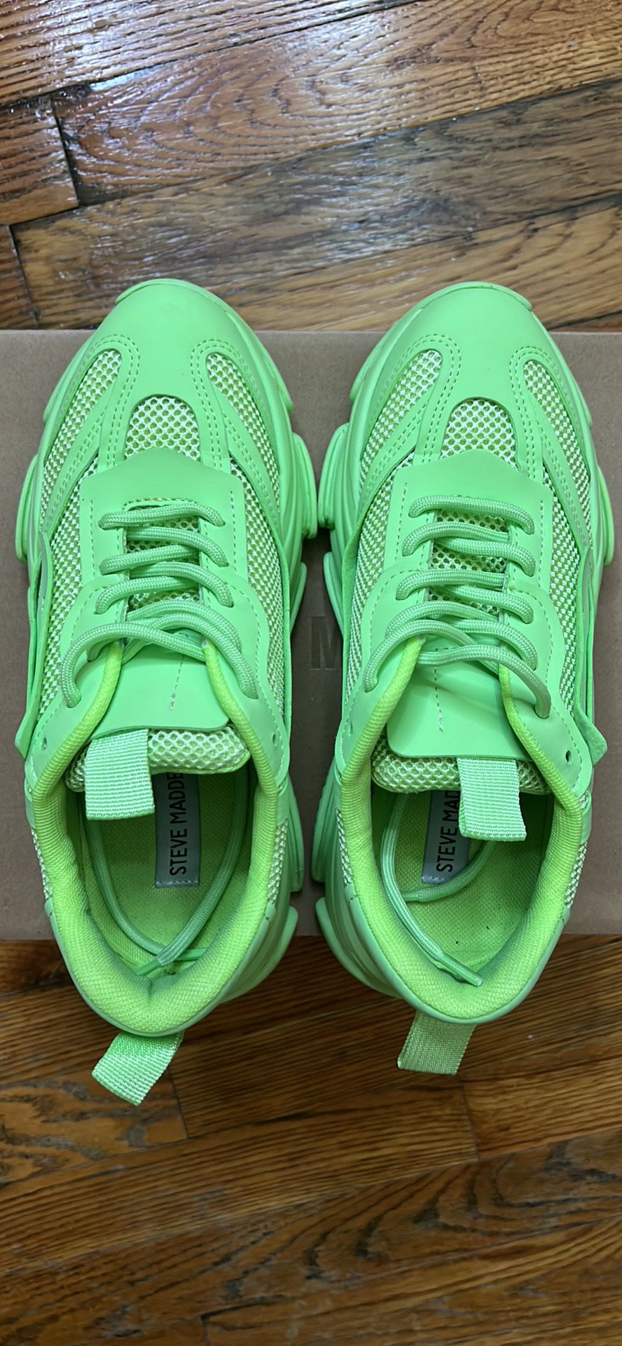 Steve Madden Possession Sneaker Lime Women's Sneakers & Athletic  Shoes NEW W/ Bx
