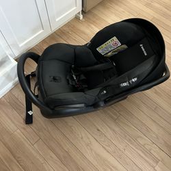 Car Seat With base