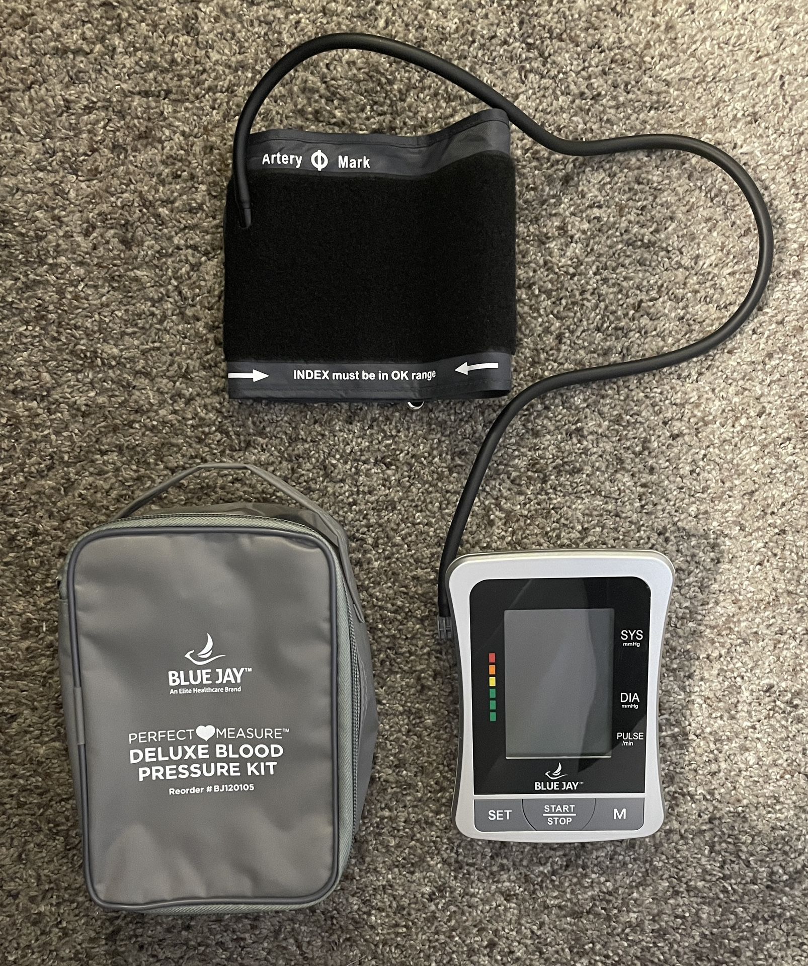 Deluxe Blood Pressure Kit. New