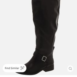 Woman’s Black Boots 