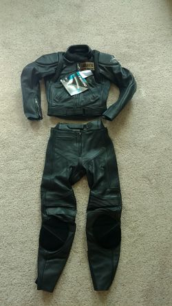 Teknic motorcycle suit, petite women or child.