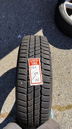 225/75R16 Michelin Agilis CrossClimate Tires