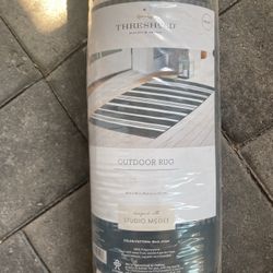 Threshold Studio McGee Outdoor Rug *NEW*