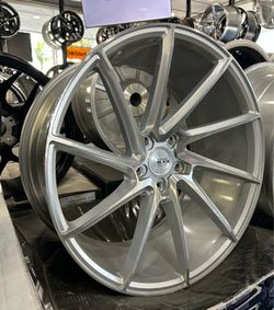22” Savini Black DiForza Wheels  BM Series 22x9” Rims Size  Brand New Condition