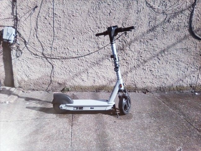Fast Scooter Segway S90L Can Do Over 65