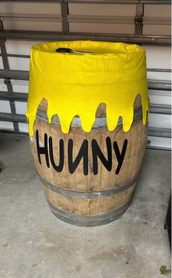 Wine barrel
