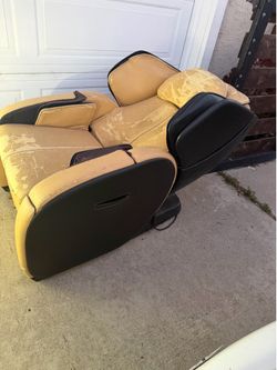 FREE MASSAGE CHAIR