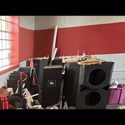 Jbl Speaker Boxes For Sale BEST OFFER TAKES THEM 