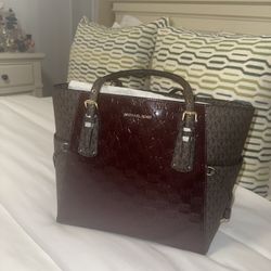 Michael Kors Handbag (New)