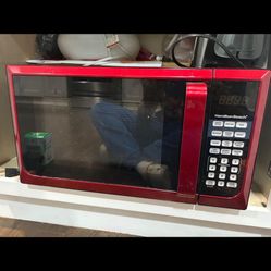 RED MICROWAVE