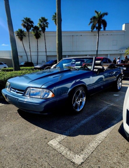 1989 Ford Mustang