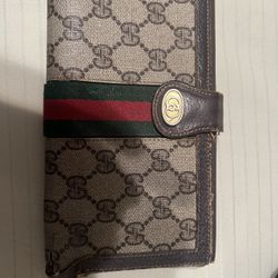 Vintage gucci wallet new arrivals