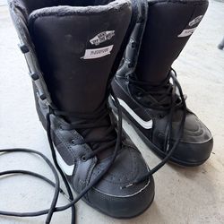 Vans snowboard boots size 12