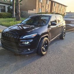 2017 Jeep Cherokee