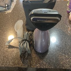Shark Press & Refresh W/ Several Appliances