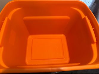 2 Brand new 18 gallon sterilite totes