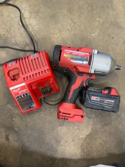 Milwaukee high torque 1/2 impact and 4ah red lithium battery