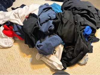 Men’s S-L shirts 27 of them