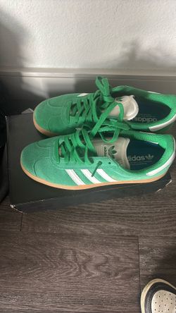 Gazelle Adidas Sz 9 Pick Up Only