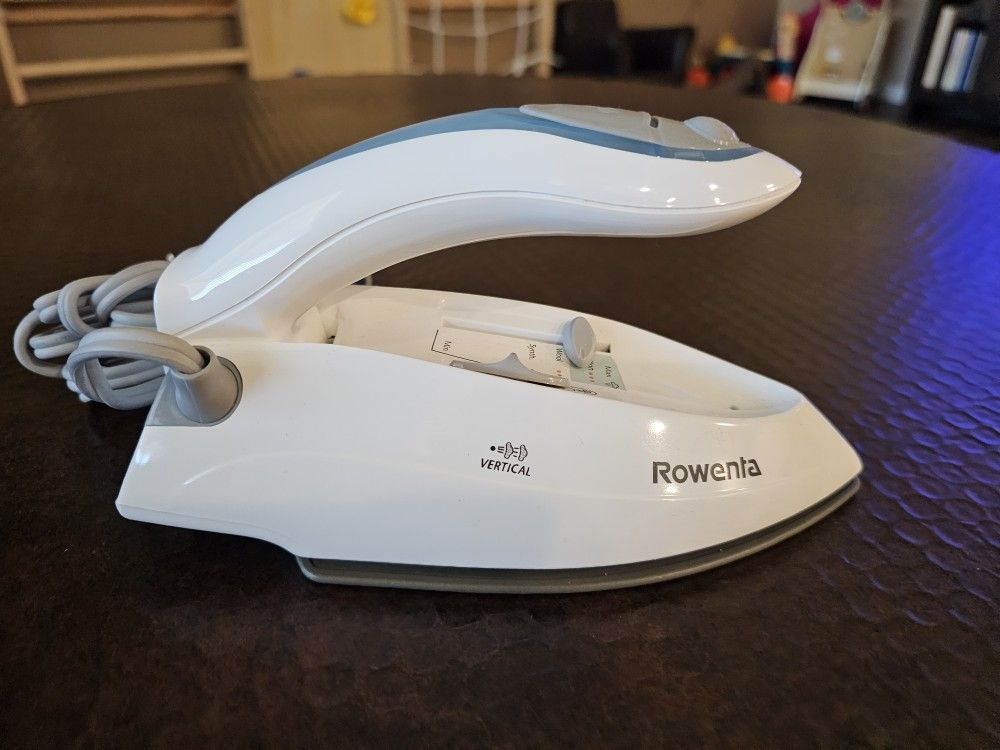 Rowenta Travel Iron with Case