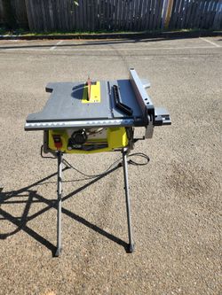 Ryobi 10" Tablesaw w/Stand