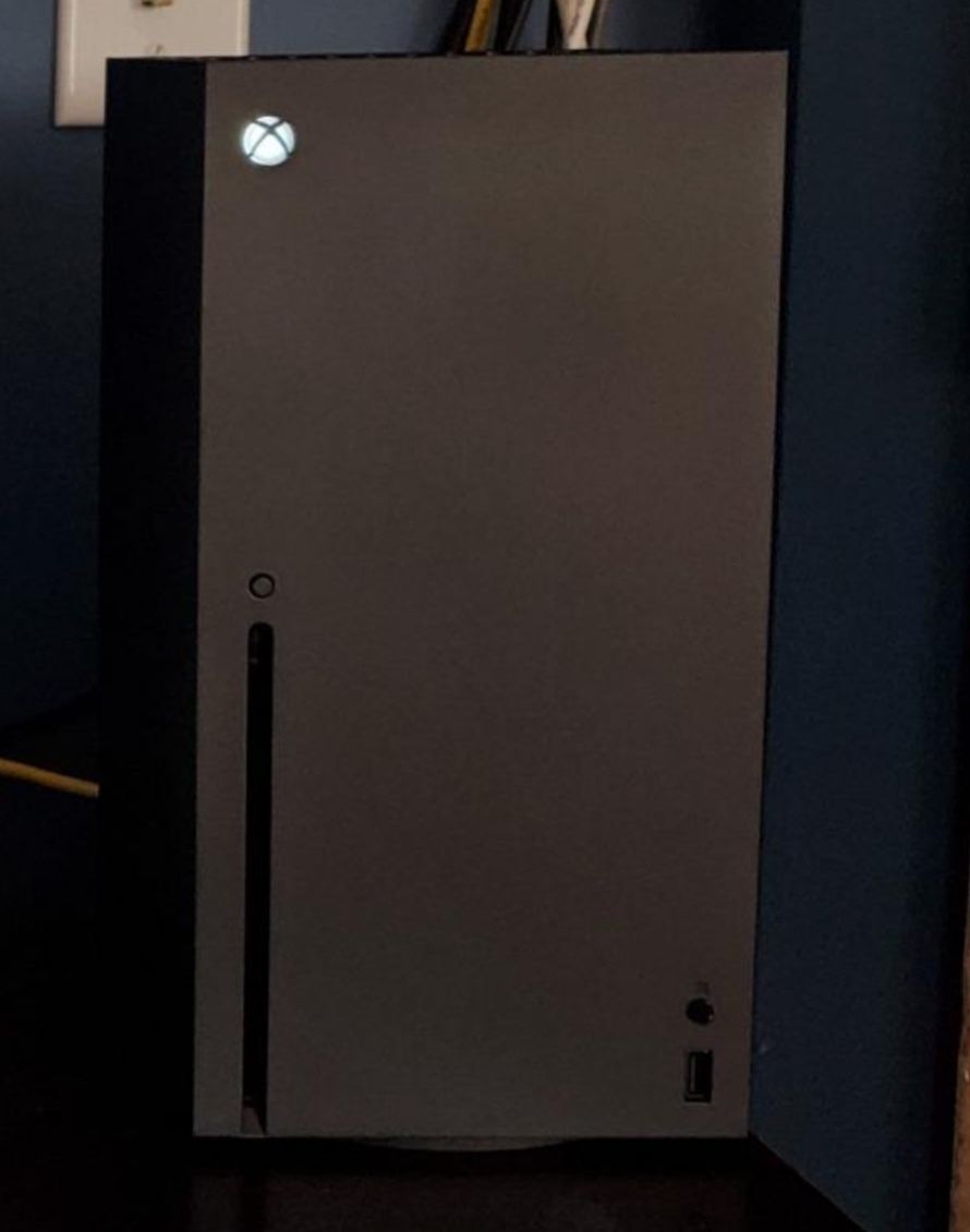 Xbox 1 X 1TB